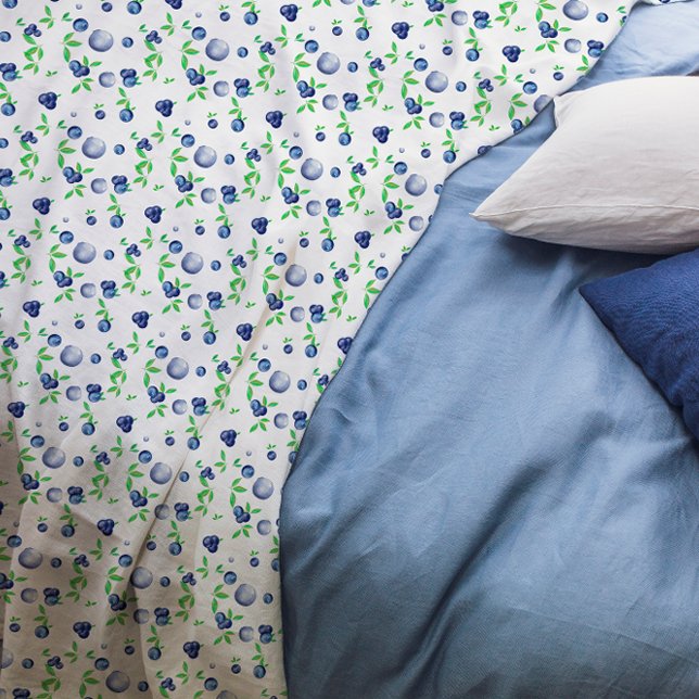 Blaubeere, niedliches Mädchen Fleecedecke (Von Creator hochgeladen)