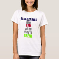 Blaubeeren sind rot, wenn sie grün sind