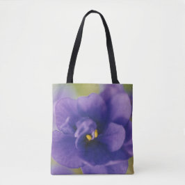 Blaublühende Blume von Violet Saintpaulia Zoomed Tasche