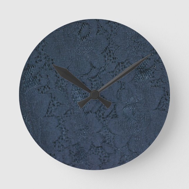 Blaue Antikspitze Runde Wanduhr (Vorderseite)