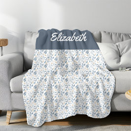 Blaue Aquarell-Botanikmuster mit individuellem Nam Fleecedecke