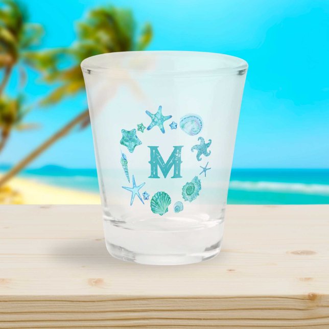 Blaue Aquarellmuscheln und Starfish Monogramm Schnapsglas (Blue Watercolor Seashells and Starfish Monogram Shot Glass)