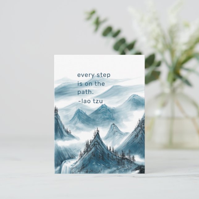 Blaue Berge Landschaftsbilder Inspirierend Zitat Postkarte (Stehend Vorderseite)