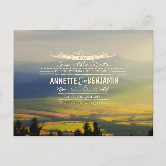 Blaue Berge und Sonnenuntergänge Save the Date Ankündigungspostkarte (Vorderseite)