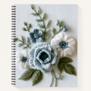 Blaue bestickte Blumen Botanische Blüten Notizbuch
