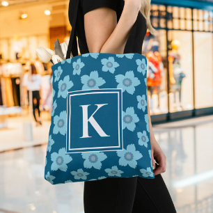 Blaue Blumen auf blauem Hintergrund Monogramm Tasche