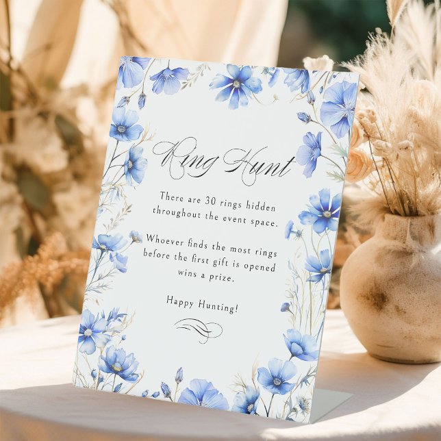 Blaue Blumen Blumenstrauß Brautparty Ring Hunt Spi Sockelschild (Ring Hunt Game Sign with editable instructions from Something Blue Floral Bridal Shower Collection)