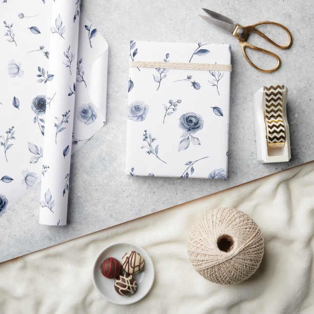 Blaue Blumen Geschenkpapier (Kunsthandwerk)