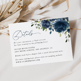 Blaue Blumen, Grünpflanzen, Boho, Hochzeitdetails Begleitkarte