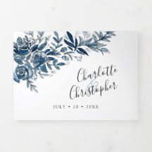 Blaue Blumen in einer Hochzeit Einladung