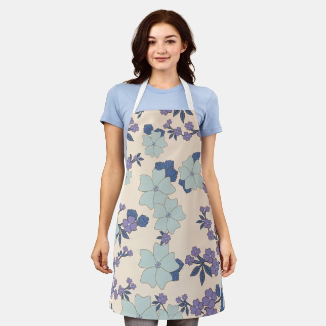 Blaue Blumen, violette Blumen, Blumenmuster Schürze (Getragen)