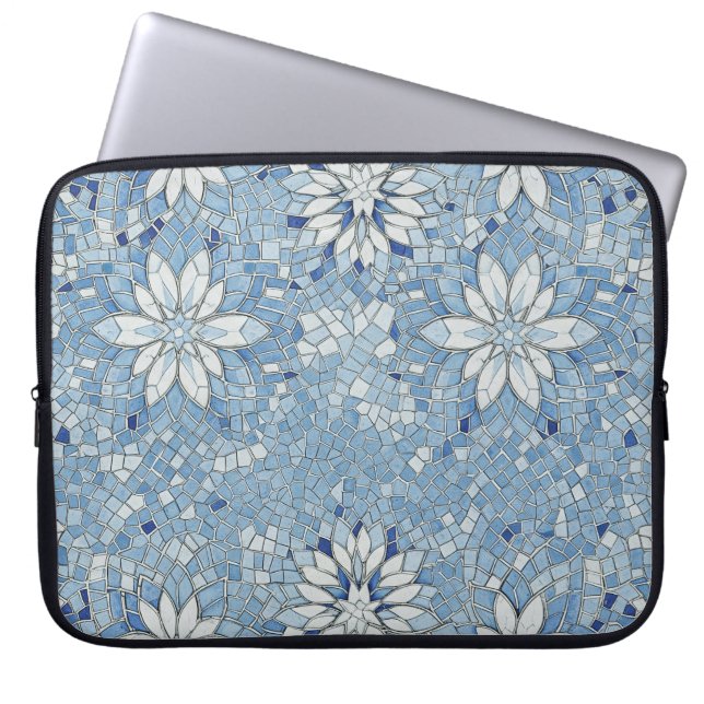blaue Blumenmosaik Laptopschutzhülle (Vorderseite)