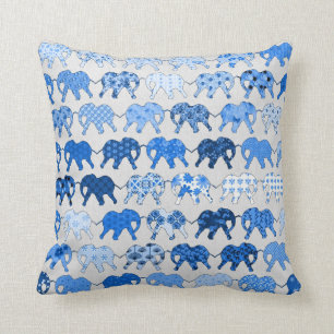 Blaue Blumenmuster-Elefanten Kissen
