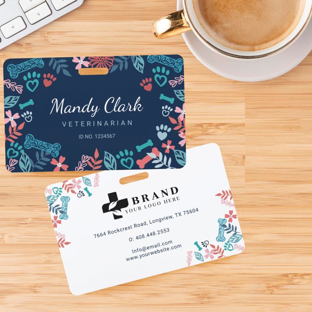 Blaue Blütenblätter und Blattmuster Ausweis (Von Creator hochgeladen)