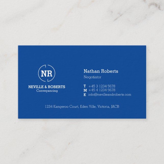 Blaue Buchstabe-Logo-Visitenkarte des Weiß zwei Visitenkarte (Vorderseite)