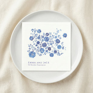 Blaue Chinoiserie-Blumen Hochzeitsnamen und Datum Serviette