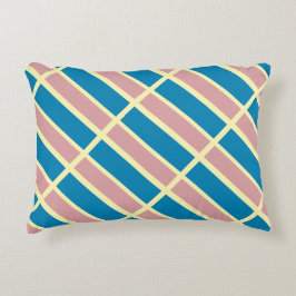 Blaue Creme und Rosa Dekokissen