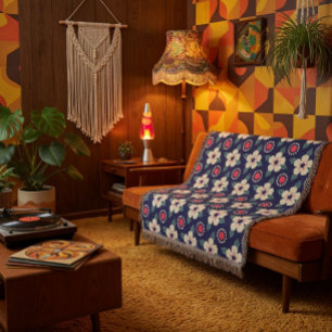 Blaue Decke mit Creme-Blume