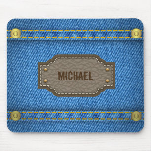 Blaue Denimjeans mit ledernem Namensaufkleber Mousepad