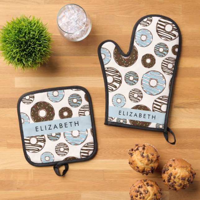 Blaue Donuts, braune Donuts, Sprinklen, Ihr Name Ofenhandschuh & Topflappen-Set (Oben Unten)
