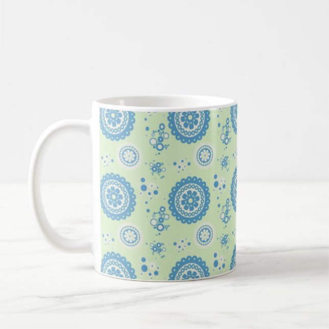 Blaue Dosen und Kreise Kaffeetasse (Links)