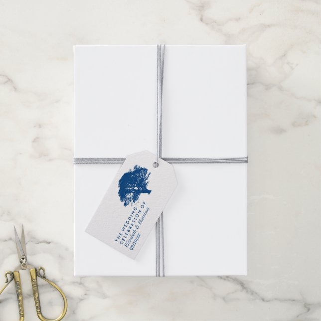 Blaue Eiche, rustikale und minimalistische Hochzei Geschenkanhänger (Mit Garn)