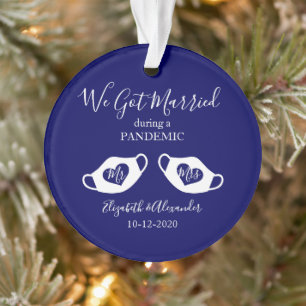 Blaue Elegante, Verheiratet während eines pandemi Ornament
