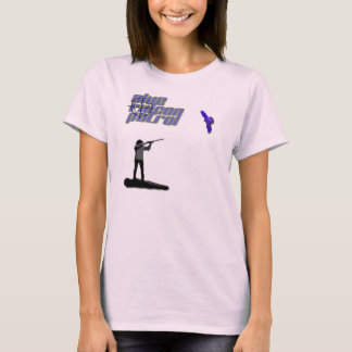 BLAUE FALCON Women T-Shirt