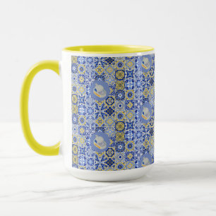 Blaue Fliesen und Sardinen Tasse