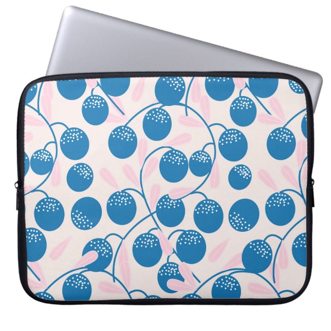 Blaue Früchte, rosa Blätter, nahtloses Design. Laptopschutzhülle (Vorderseite)