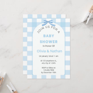 Blaue Gingham-Baby-Einladung, Blaues Baby Boy Einladung