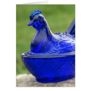 Blaue Glashenne im Vintage-Stil