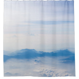 Blaue Himmel- und Bergsicht vom Flugzeug aus stili Duschvorhang