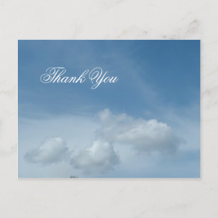 Blaue Himmel und weiße Wolken Postkarte. Postkarte