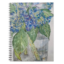 Blaue Hortensien im Wasserspiralnotizbuch