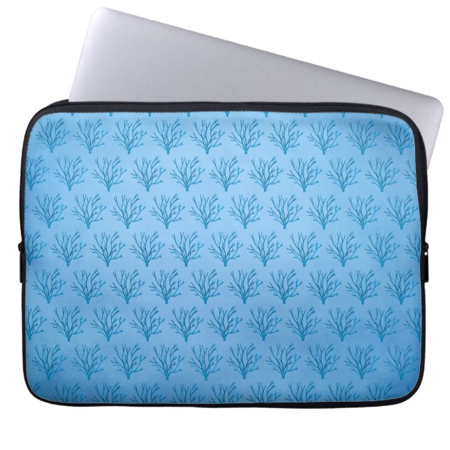 Blaue Korallen auf blauem Hintergrund Laptopschutzhülle (Vorderseite)