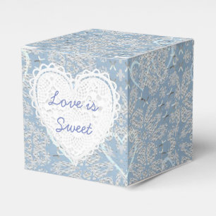 Blaue Lacey Herzen Sie Kuchen-Kasten Geschenkschachtel