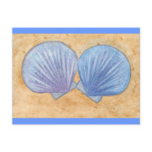 Blaue Lila Muscheln im Sand Postkarten