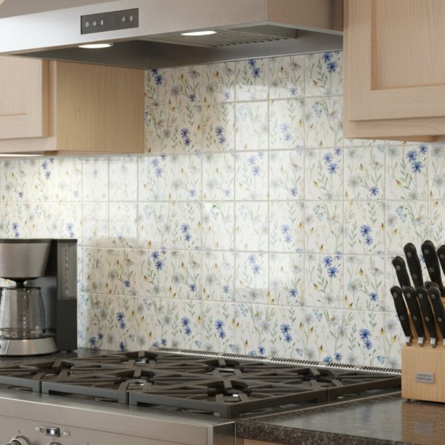 Blaue Lila Wasserfarbe Wildblume Fliese (Von Creator hochgeladen)