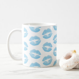Blaue Lippen, Lippenmuster, blauer Lipstick, Kuss Kaffeetasse