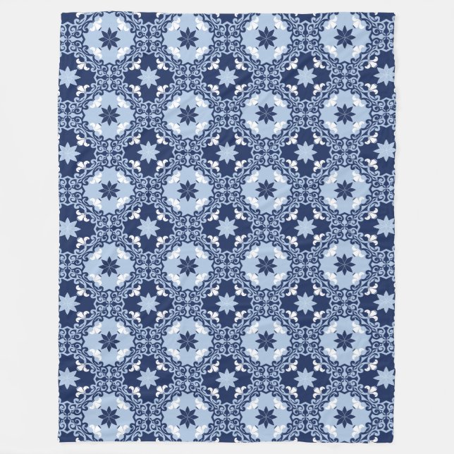 Blaue marokkanische Fliesen geometrisch dekorativ Fleecedecke (Vorderseite)