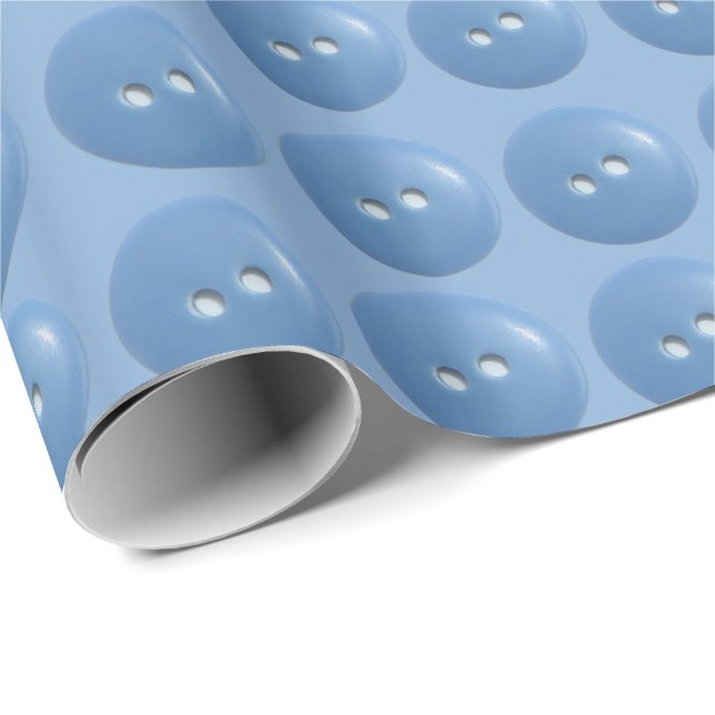 Blaue Nähknöpfe auf blauem Muster Geschenkpapier (Rolleneckpunkt)