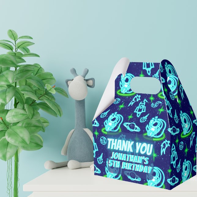 Blaue Nebel glühende Raumsonnenraketen Geschenkschachtel (Von Creator hochgeladen)