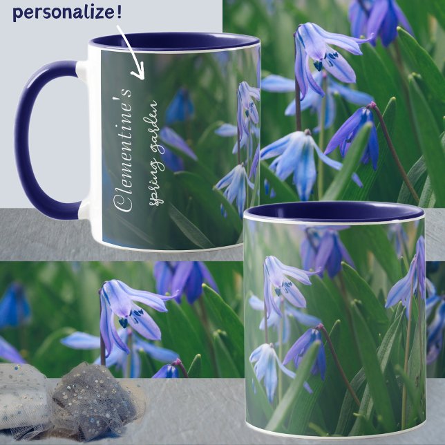 Blaue Oszillatoren-Blume im Frühjahrsgarten Tasse (Von Creator hochgeladen)