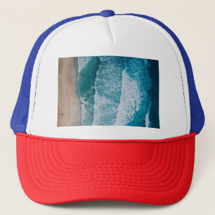 Blaue Ozeanwellen Sandstrand Truckerkappe