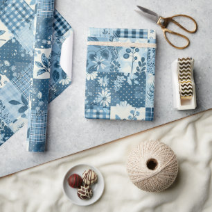 Blaue Patchwork-Quilt-Gingham-Cottagecore-Blumen Geschenkpapier