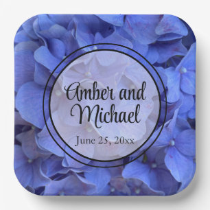 Blaue Perwinkle, elegante Blumenhydrangeas Pappteller