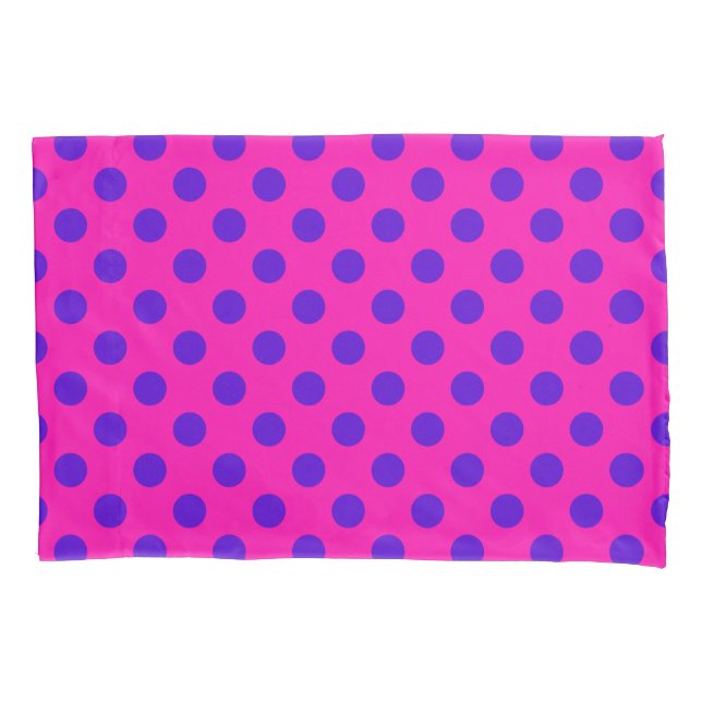 Blaue Polka-Punkte auf Fuchsia Kissenbezug (Vorderseite)