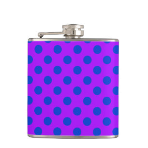 Blaue Polka Punkte auf lila Flachmann