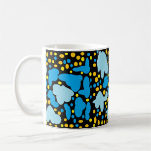 BLAUE PUFFS LICHT UND MITTLERER BLAU MIT LEMONSPOT KAFFEETASSE